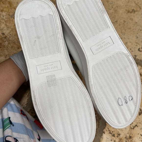 Kate spade sneaker shoes - Picture 3 of 4